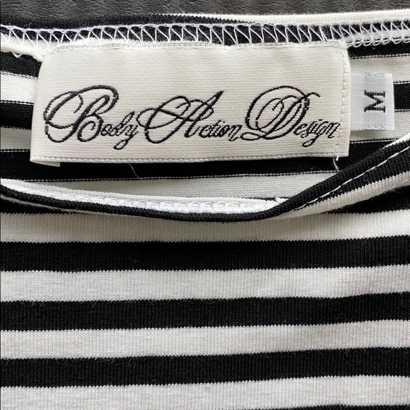 Body Action Design Tank - Picture 2 of 2